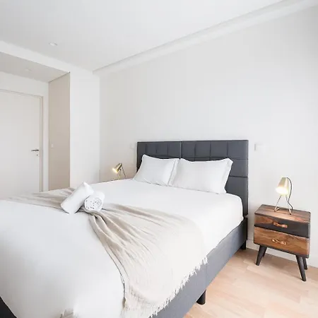 Guestready - A Sophisticated Urban Retreat 波尔图